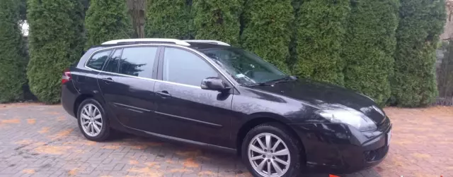 RENAULT Laguna 2.0 16V (140 KM)