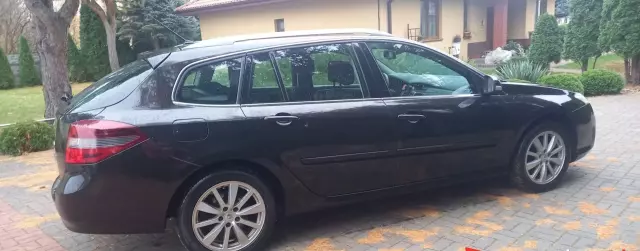 RENAULT Laguna 2.0 16V (140 KM)