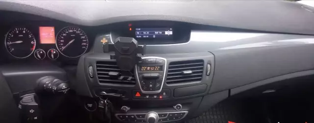 RENAULT Laguna 2.0 16V (140 KM)