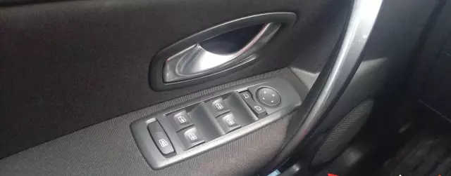 RENAULT Laguna 2.0 16V (140 KM)