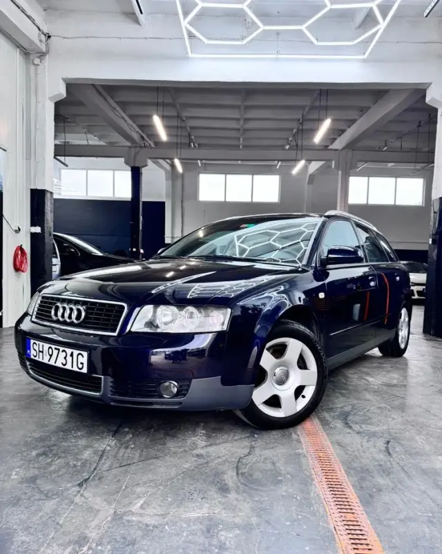 AUDI A4 Avant 