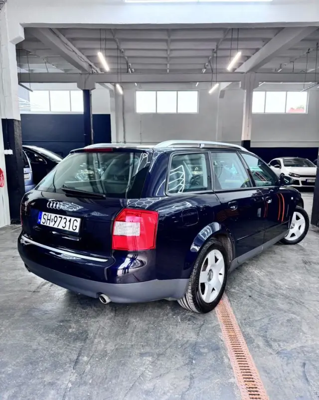 AUDI A4 Avant 