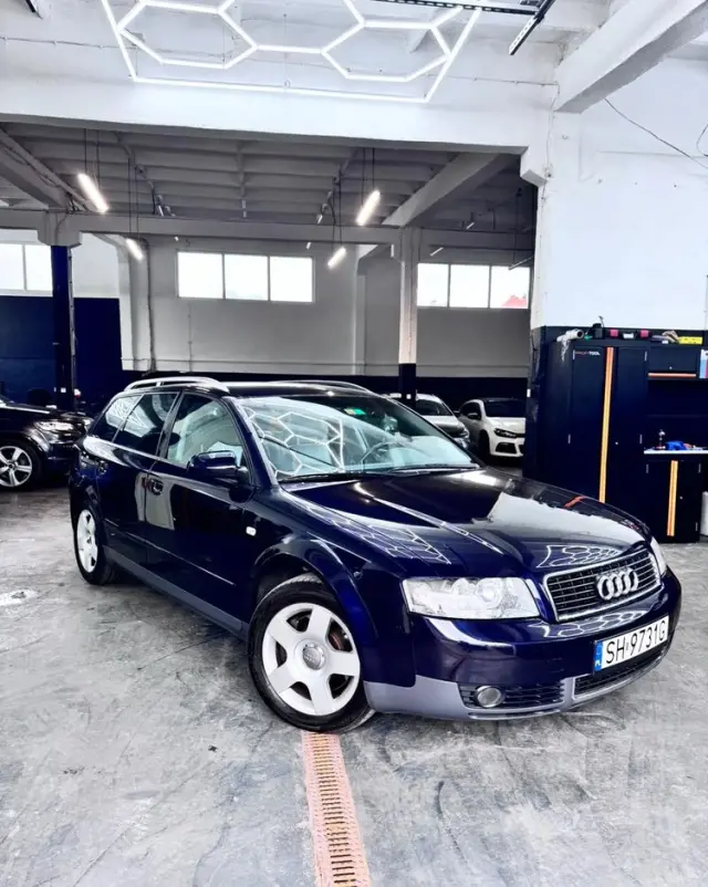 AUDI A4 Avant 