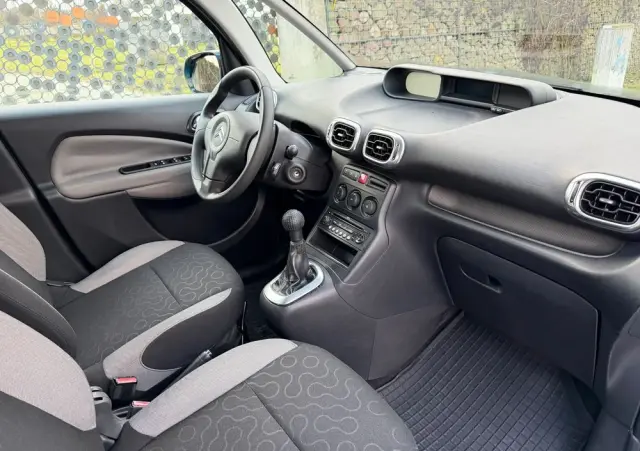 CITROËN C3 Picasso VTi 120 Color Selektion