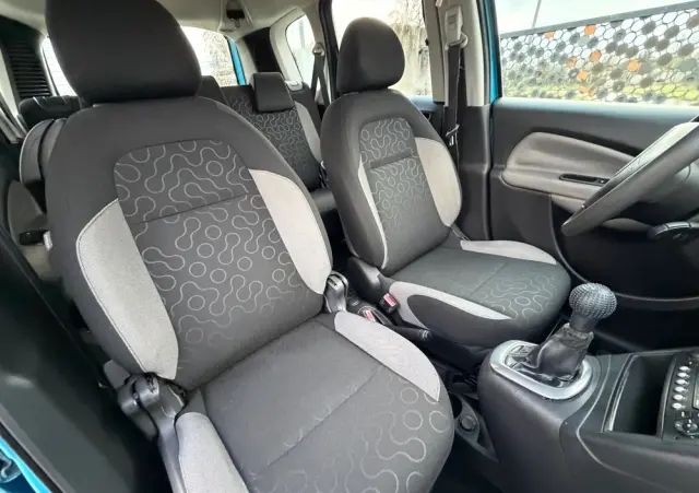 CITROËN C3 Picasso VTi 120 Color Selektion