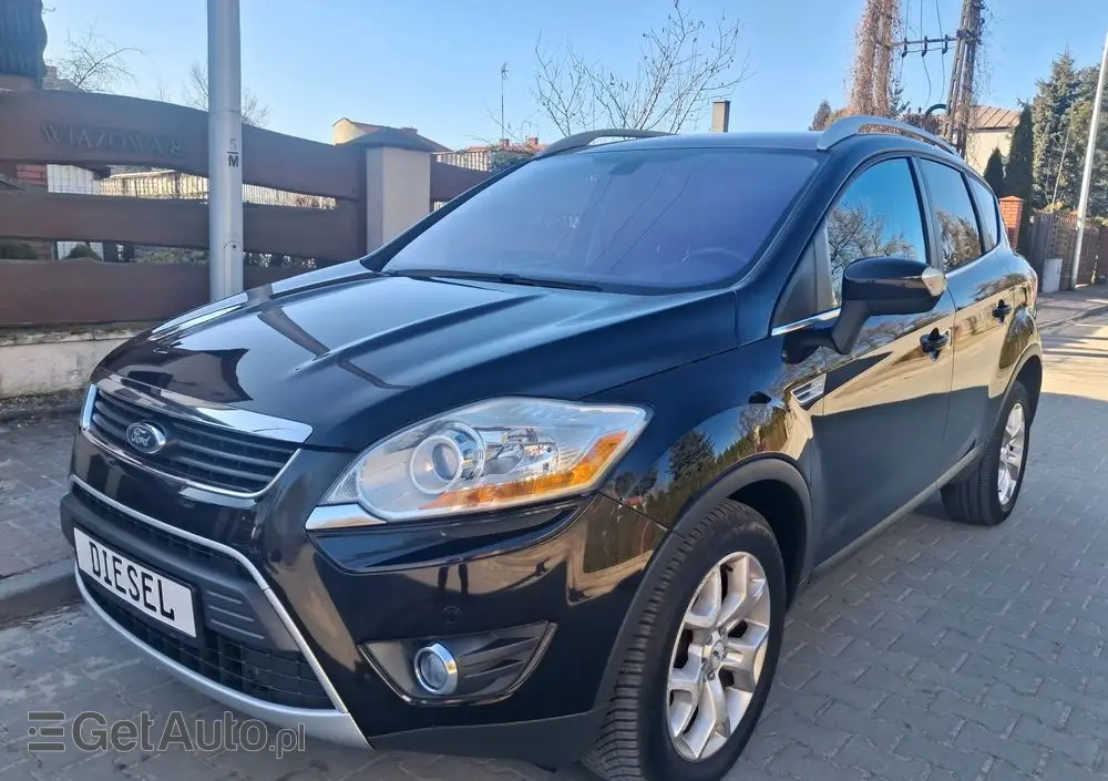 FORD Kuga 2.0 TDCi 2x4 Titanium