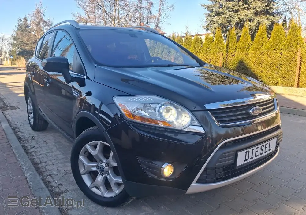 FORD Kuga 2.0 TDCi 2x4 Titanium