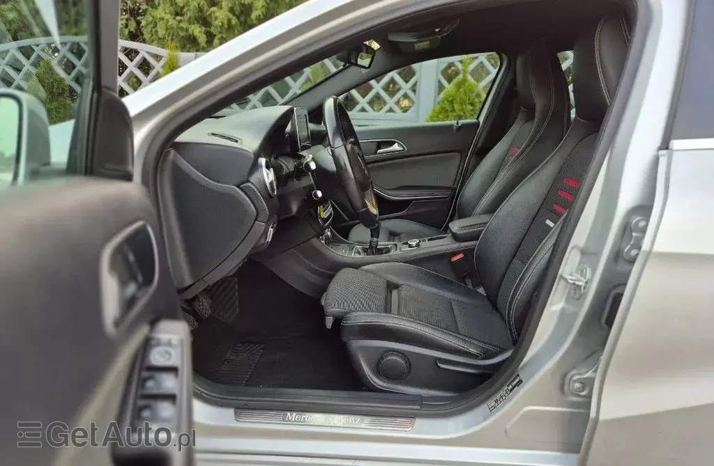 MERCEDES-BENZ Klasa A 