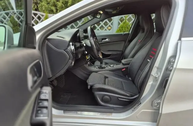 MERCEDES-BENZ Klasa A 