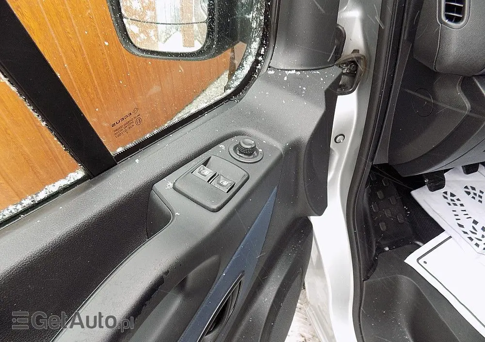 OPEL Vivaro L2H1 2,9t Elegance Business