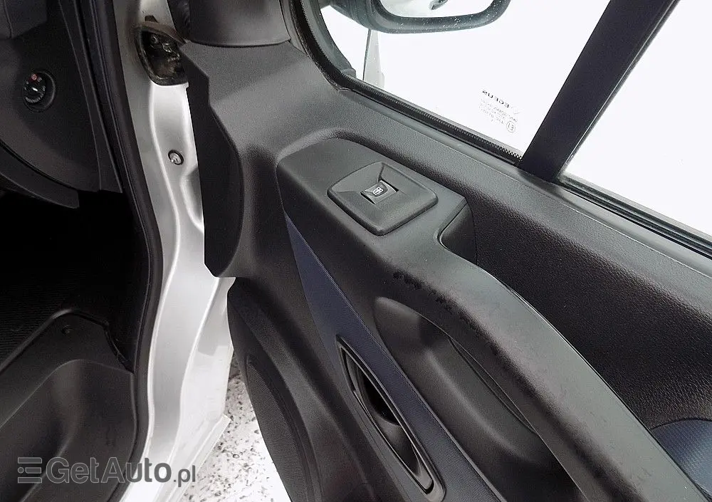 OPEL Vivaro L2H1 2,9t Elegance Business