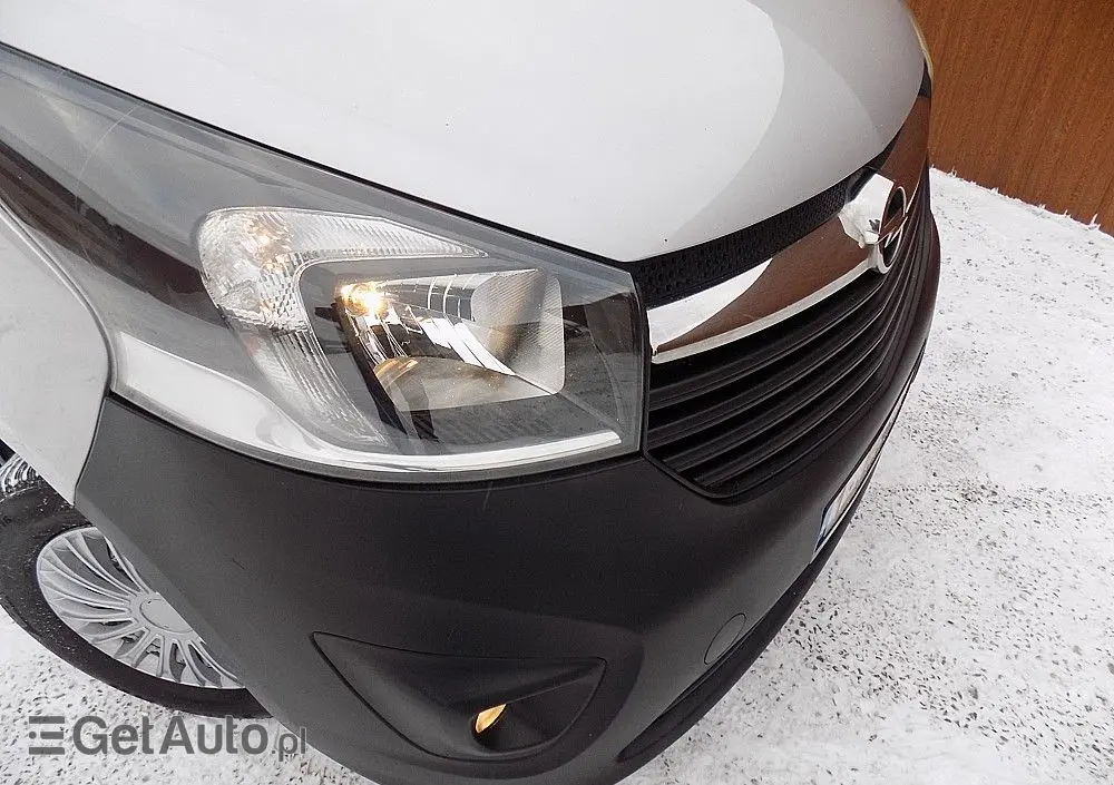 OPEL Vivaro L2H1 2,9t Elegance Business