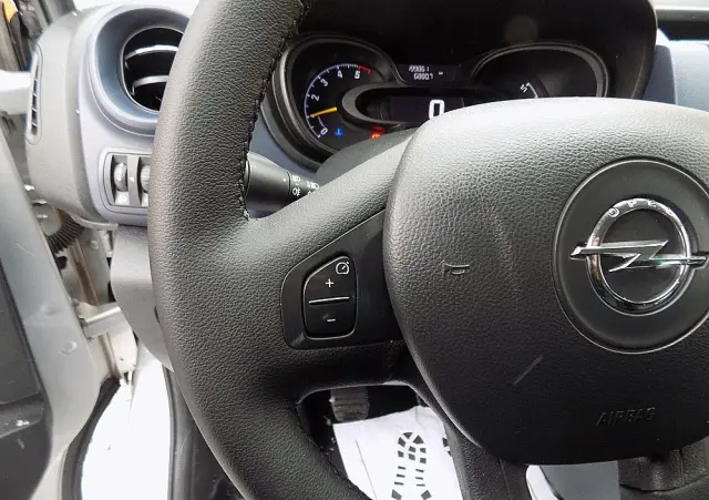 OPEL Vivaro L2H1 2,9t Elegance Business