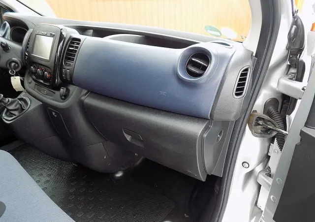 OPEL Vivaro L2H1 2,9t Elegance Business