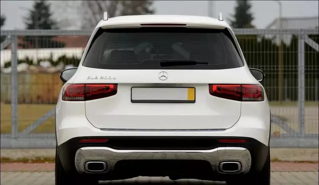 MERCEDES-BENZ GLB 