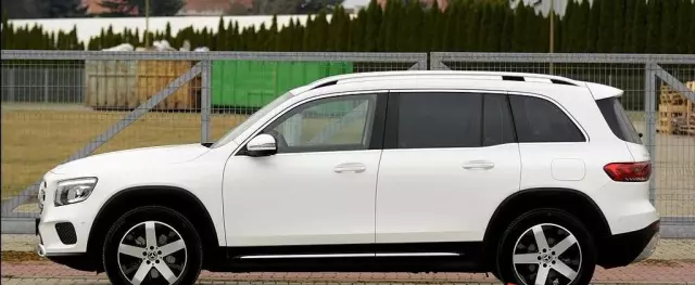 MERCEDES-BENZ GLB 