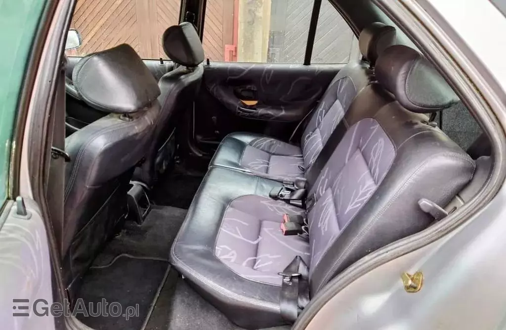 PEUGEOT 306 