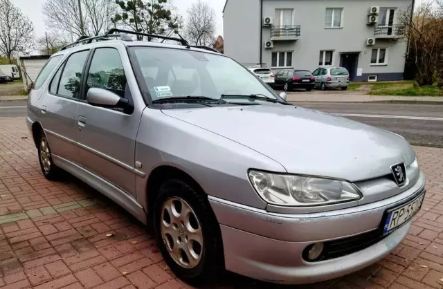 PEUGEOT 306 