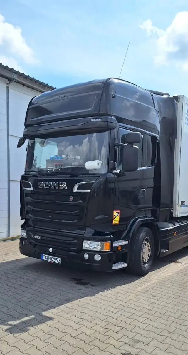 SCANIA R 