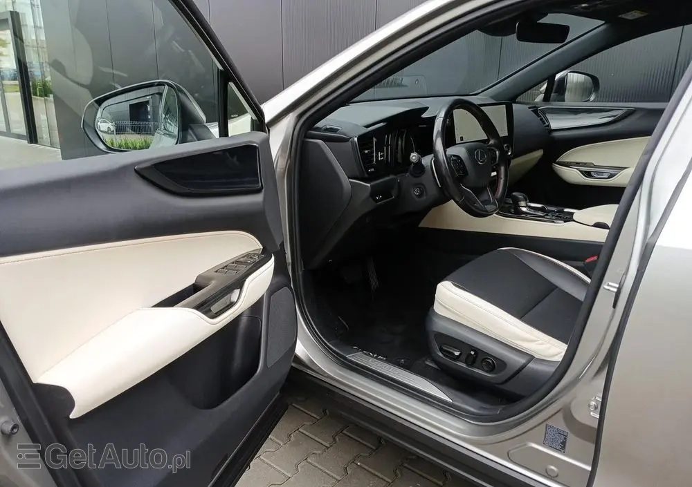 LEXUS NX 350h Prestige AWD