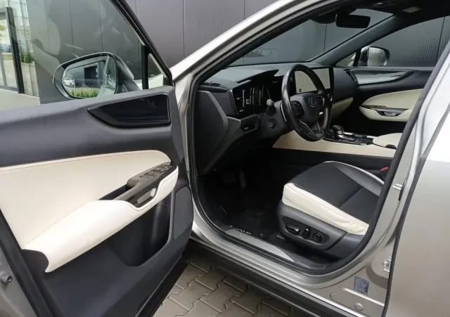 LEXUS NX 350h Prestige AWD