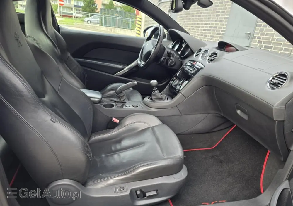 PEUGEOT RCZ 1.6 200 THP
