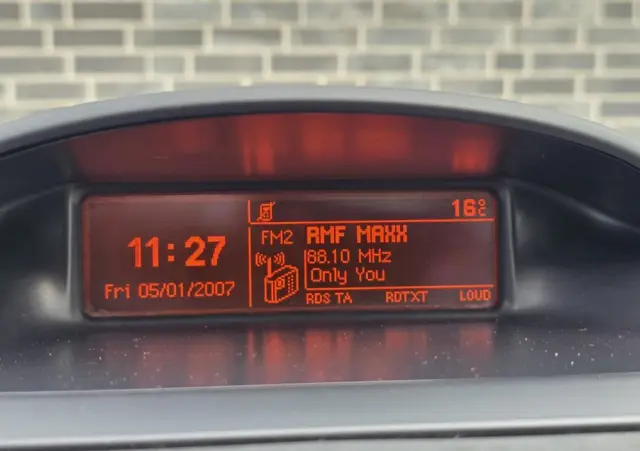 PEUGEOT RCZ 1.6 200 THP