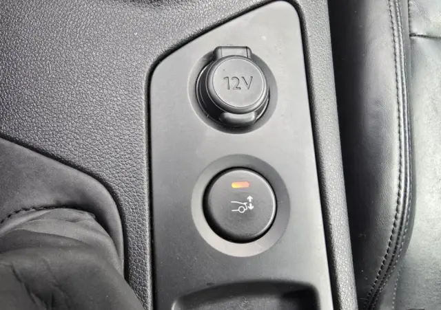 PEUGEOT RCZ 1.6 200 THP