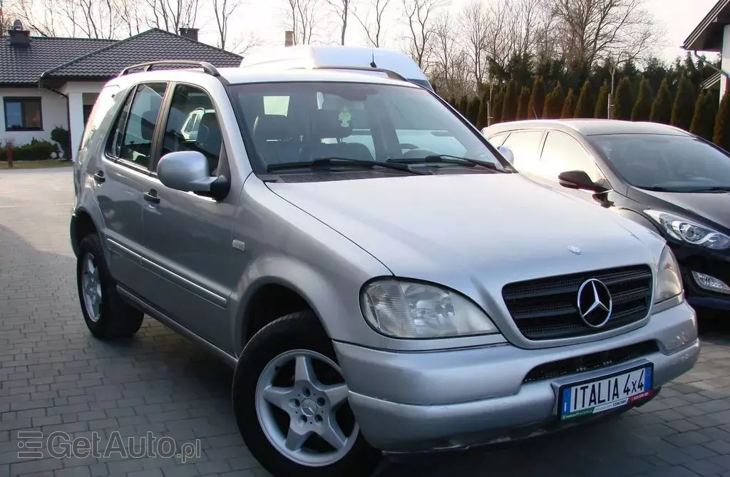 MERCEDES-BENZ Klasa M ML 270 CDI (163 KM) Automatic