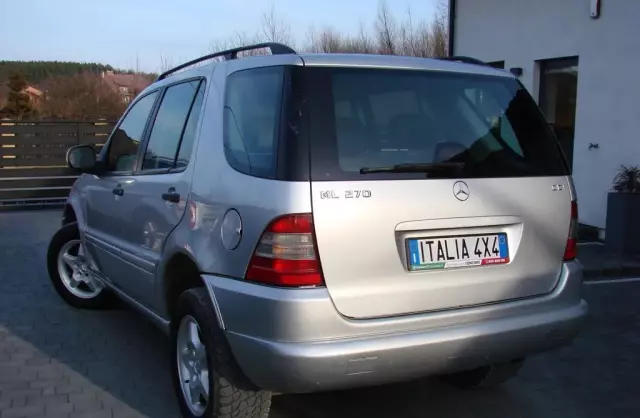 MERCEDES-BENZ Klasa M ML 270 CDI (163 KM) Automatic
