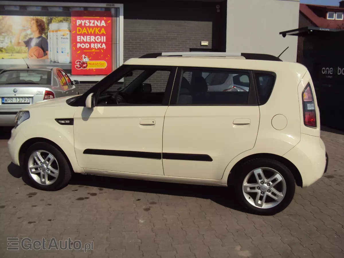 KIA Soul M