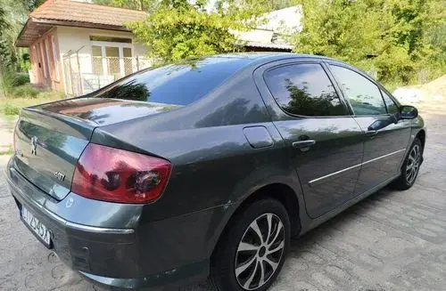 PEUGEOT 407 