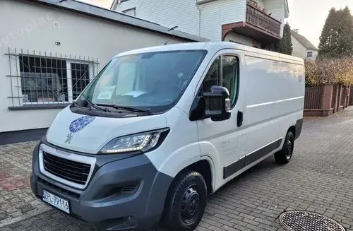 PEUGEOT Boxer 