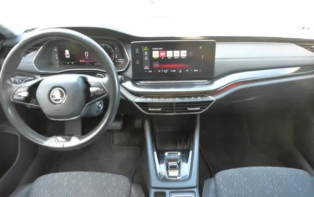 SKODA Octavia 2.0 TDI Style DSG