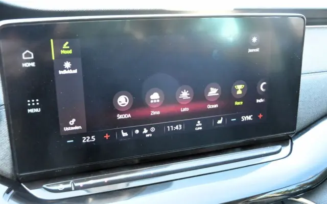 SKODA Octavia 2.0 TDI Style DSG