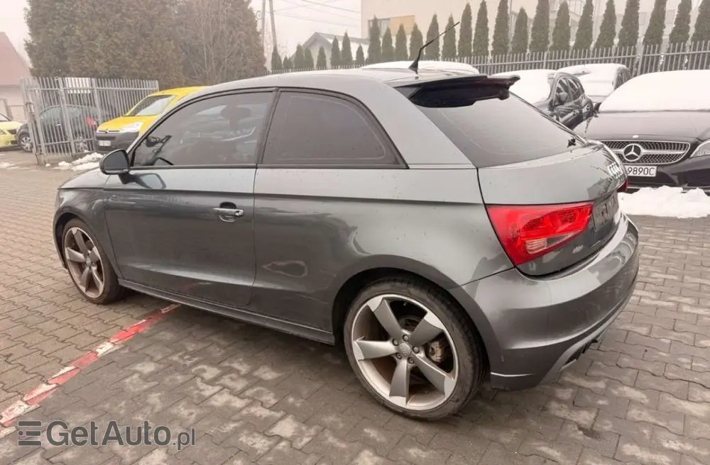 AUDI A1 3-drzwiowe 1.4 TFSI S tronic S line edition