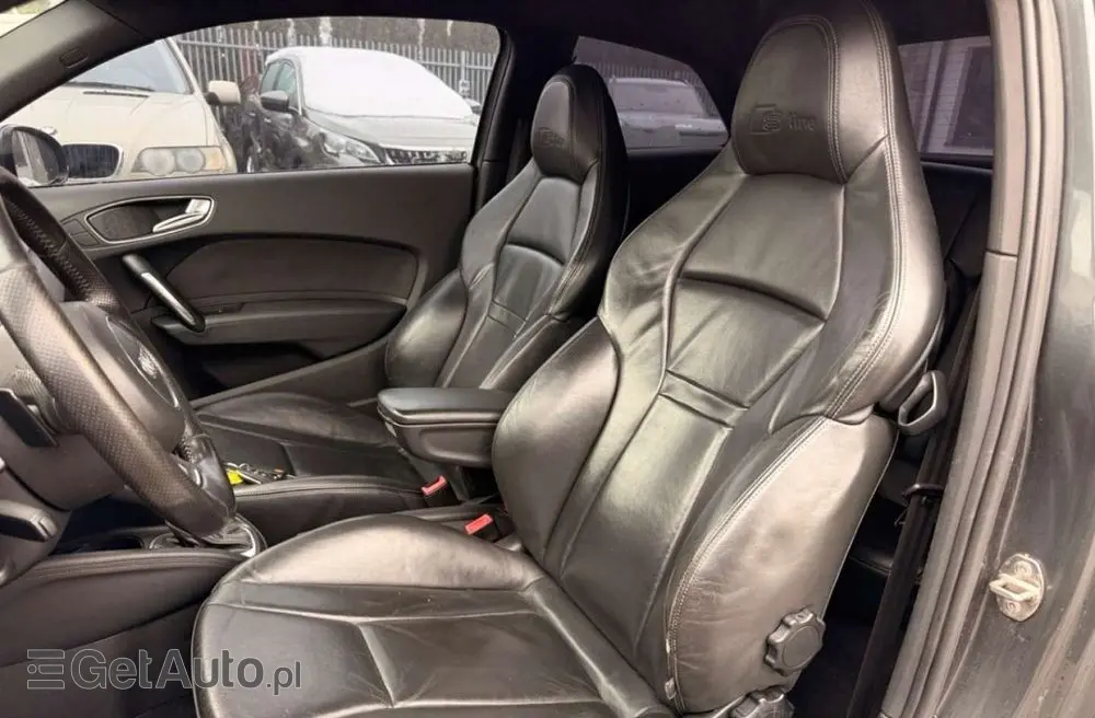 AUDI A1 3-drzwiowe 1.4 TFSI S tronic S line edition