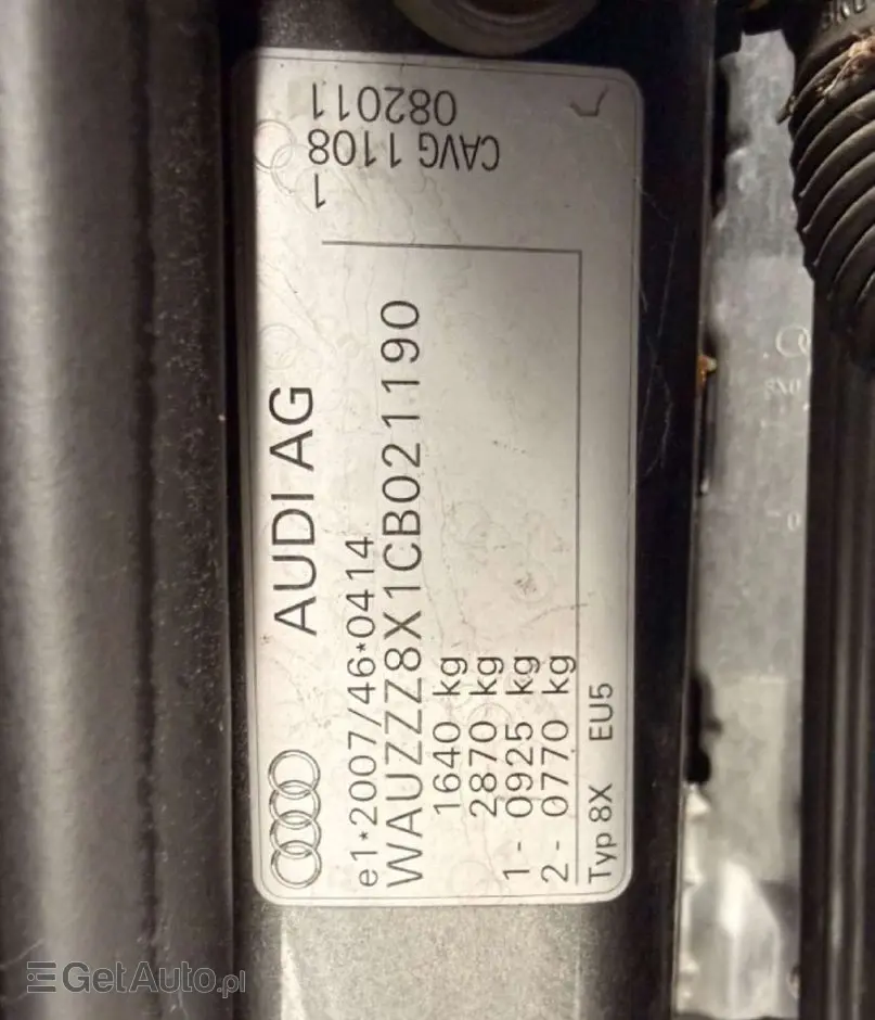 AUDI A1 3-drzwiowe 1.4 TFSI S tronic S line edition