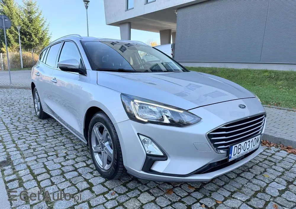 FORD Focus Turnier 1.5 EcoBlue Start-Stopp-System TITANIUM