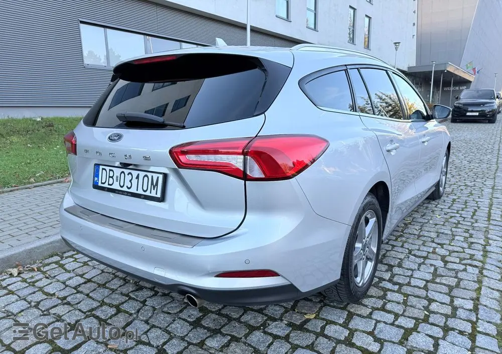 FORD Focus Turnier 1.5 EcoBlue Start-Stopp-System TITANIUM