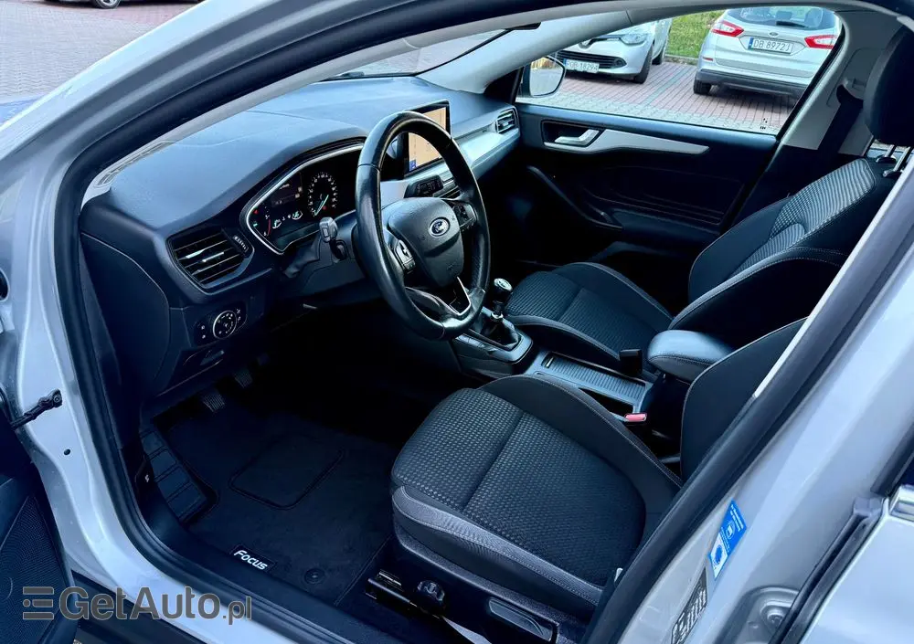 FORD Focus Turnier 1.5 EcoBlue Start-Stopp-System TITANIUM