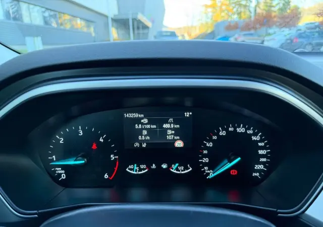 FORD Focus Turnier 1.5 EcoBlue Start-Stopp-System TITANIUM