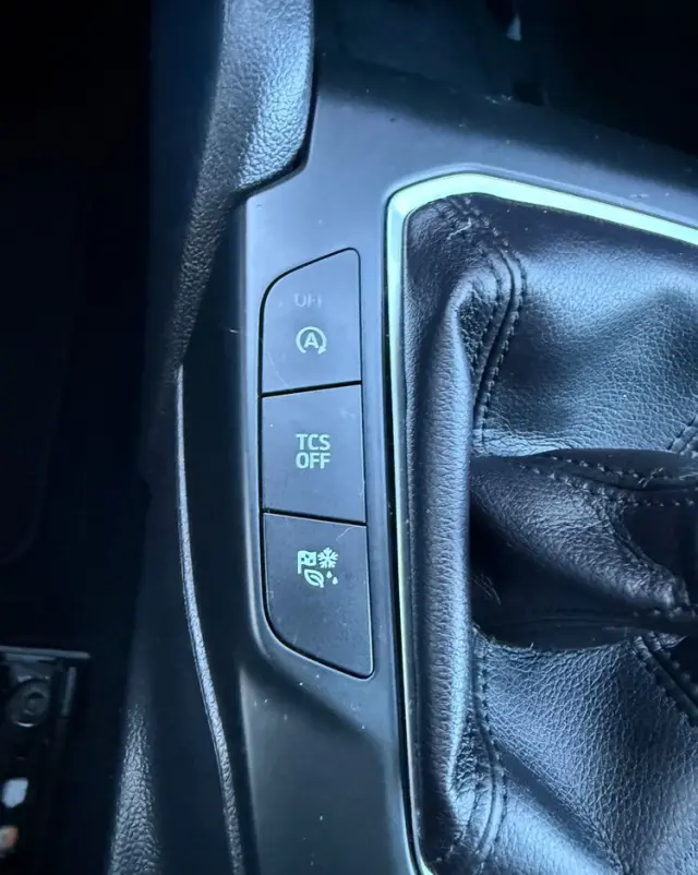 FORD Focus Turnier 1.5 EcoBlue Start-Stopp-System TITANIUM