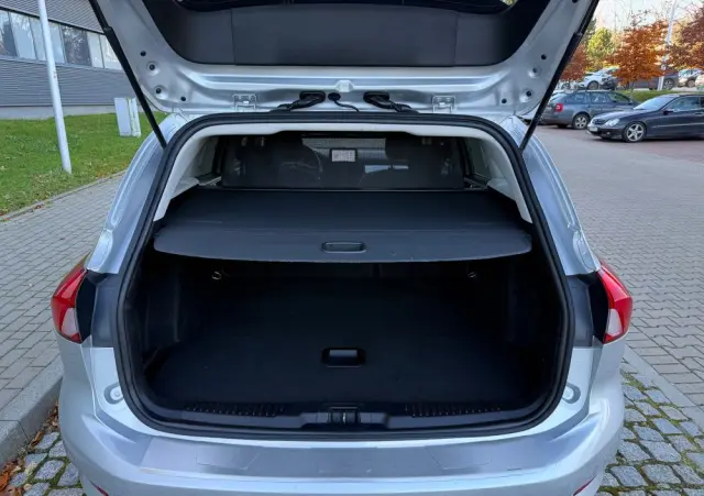 FORD Focus Turnier 1.5 EcoBlue Start-Stopp-System TITANIUM