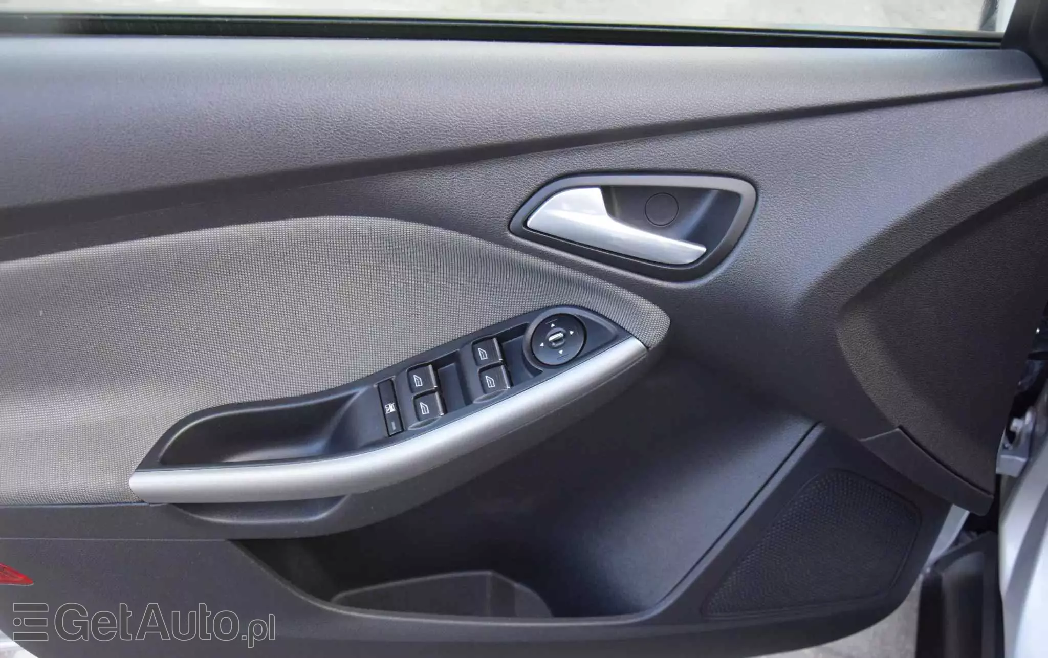 FORD Focus 1.6 TI-VCT Trend