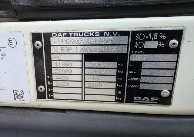 DAF LF 12/260 ZESTAW TANDEM  PRZEJAZDOWY 120m2 SALON PL. 