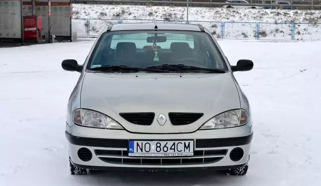 RENAULT Megane 