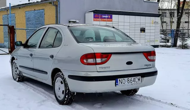 RENAULT Megane 