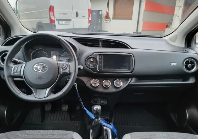 TOYOTA Yaris 1.5 Comfort