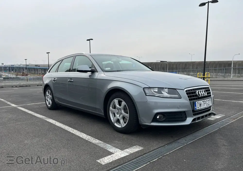 AUDI A4 Avant 2.0 TDI 116g DPF Ambition